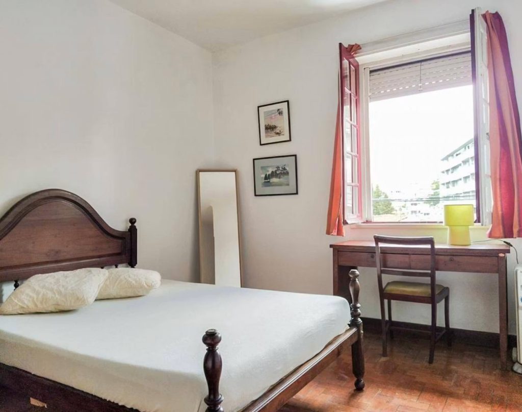 Travessa da Bica Velha 57, 1ºD - Quarto 1