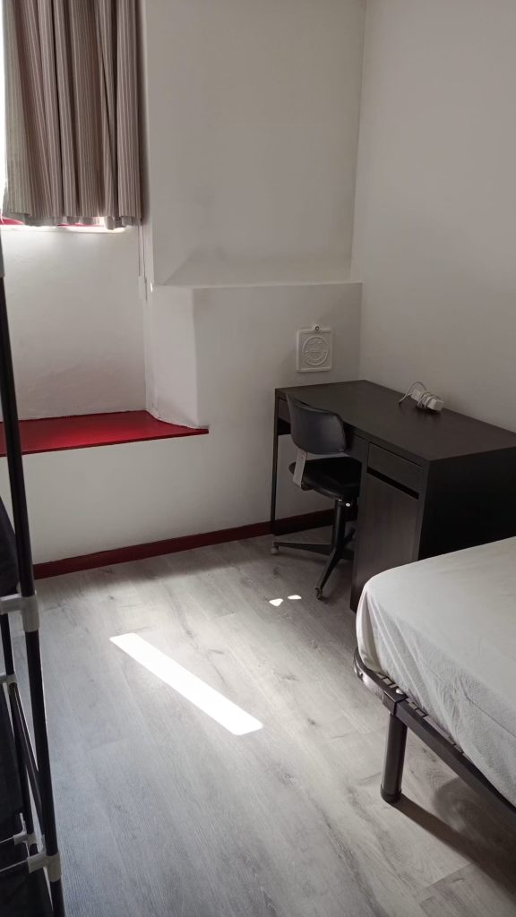 Rua de Nove de Abril 348, C7 - Quarto 7