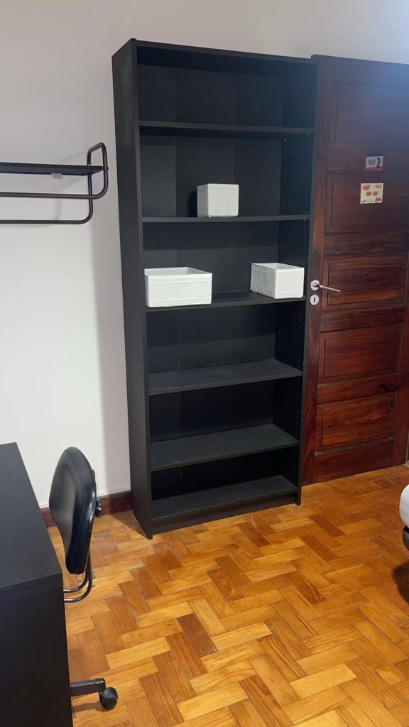 Travessa da Bica Velha 57, 1ºD - Quarto 3