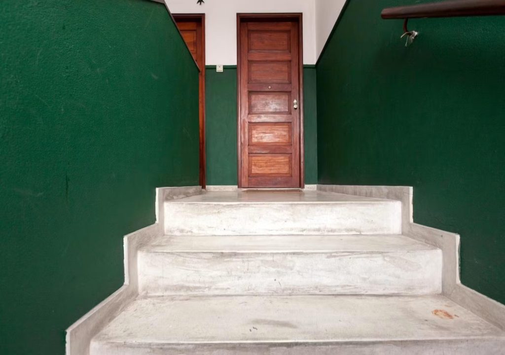 Rua de Nove de Abril 374, 1º Dto - Entrada