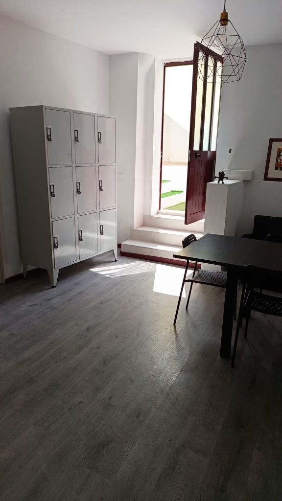 Rua de Nove de Abril 348, C7 - Sala de Estar