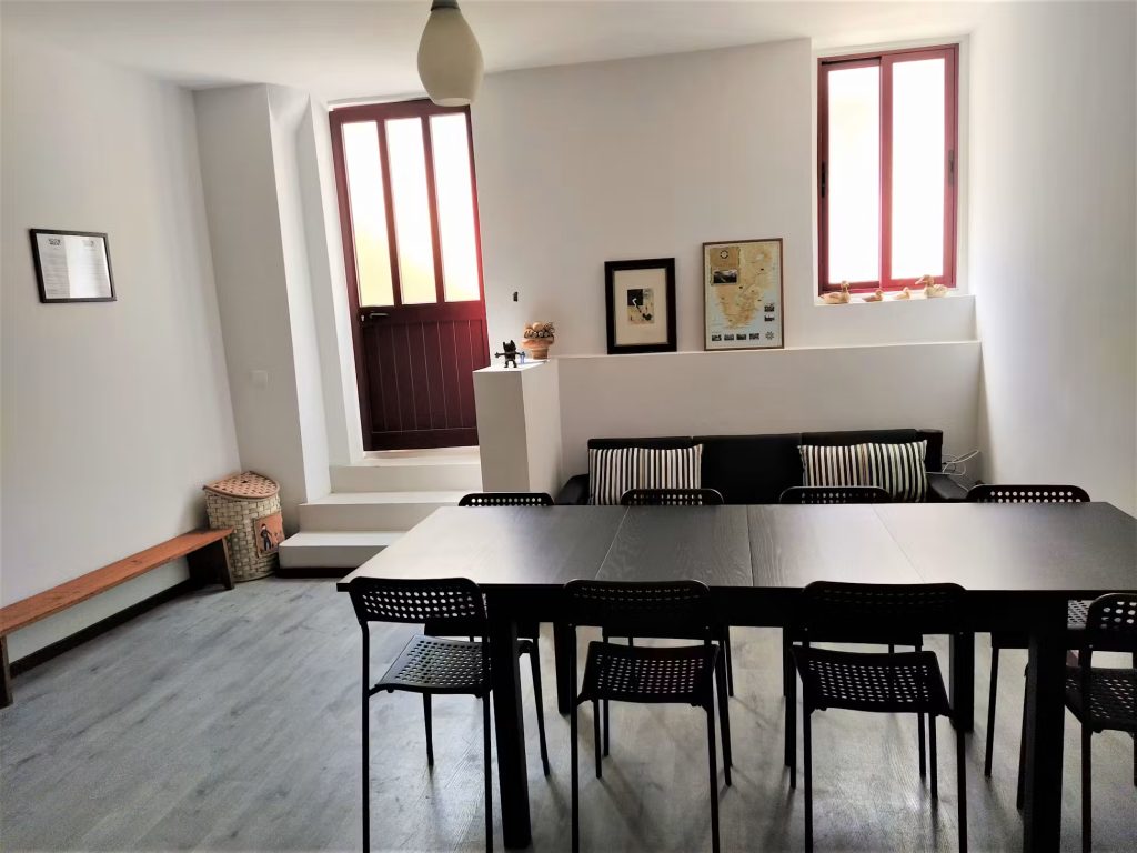 Rua de Nove de Abril 348, C7 - Sala de Jantar